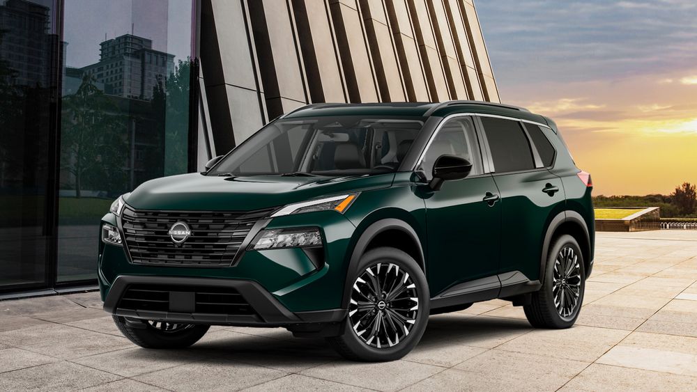 New Dark Armor package and a top-line pricing surprise add interest to this useful SUV.