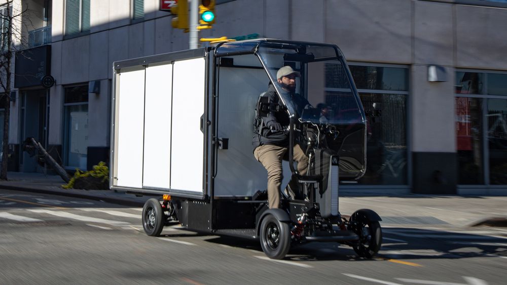 A prototype for now, the eQuad will spearhead a new Fastport B2B sub-brand and help deliver goods in urban areas.