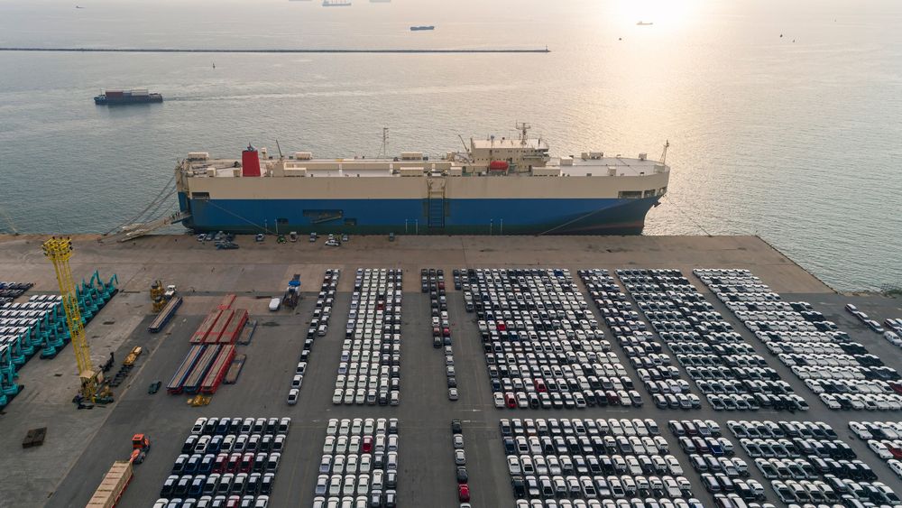 Trying to keep track of all this tariff stuff? Here's how it's impacting the car industry and you.